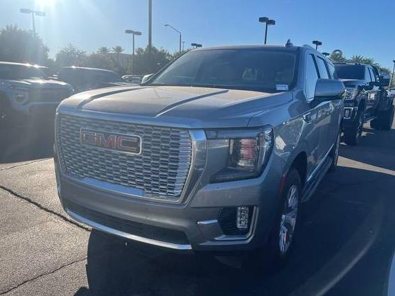 GMC YUKON XL 2024 1GKS2JKT7RR377065 image